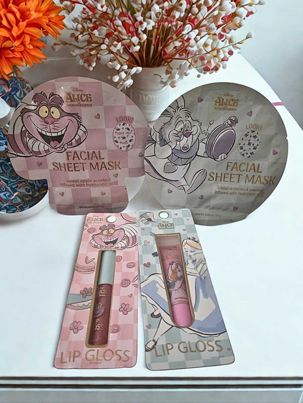Disney Alice in Wonderland Beauty Bundle Lip Gloss & Sheet Masks NWT